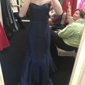 Navy prom dress
